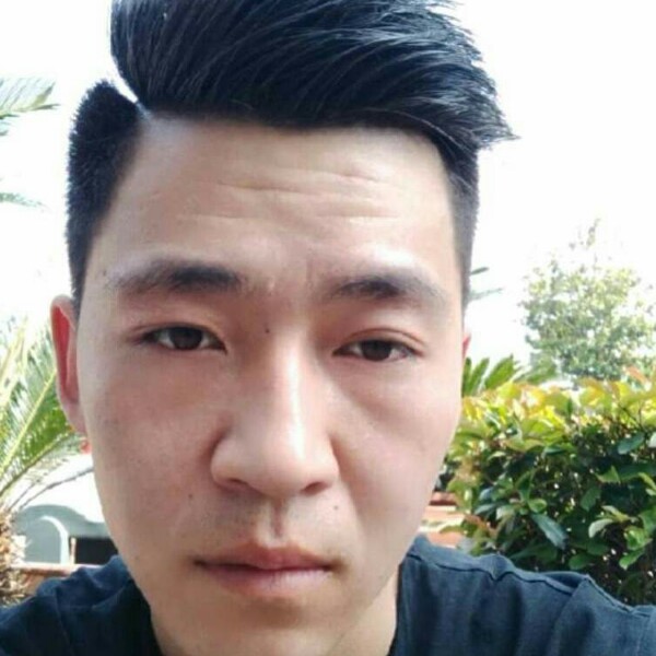 寂冷爱恋花卷的照片
