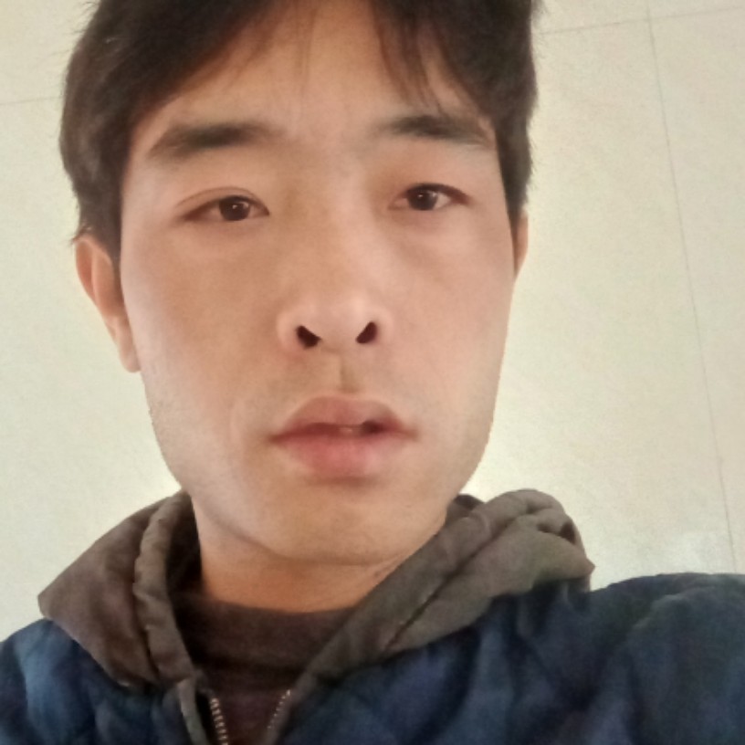 包容有巨人的照片
