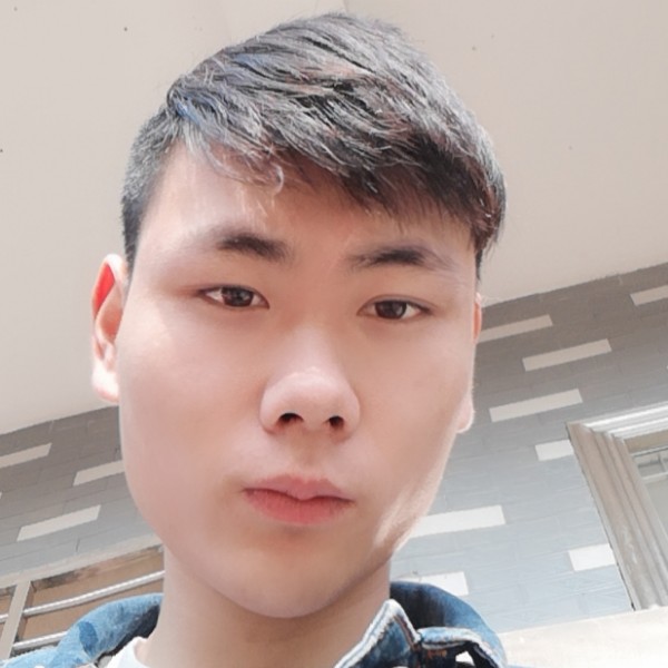 专注冰棍的照片