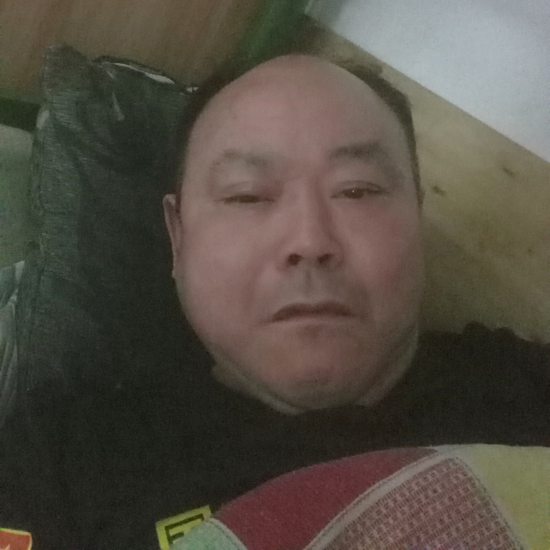 小蘑菇用无心的照片