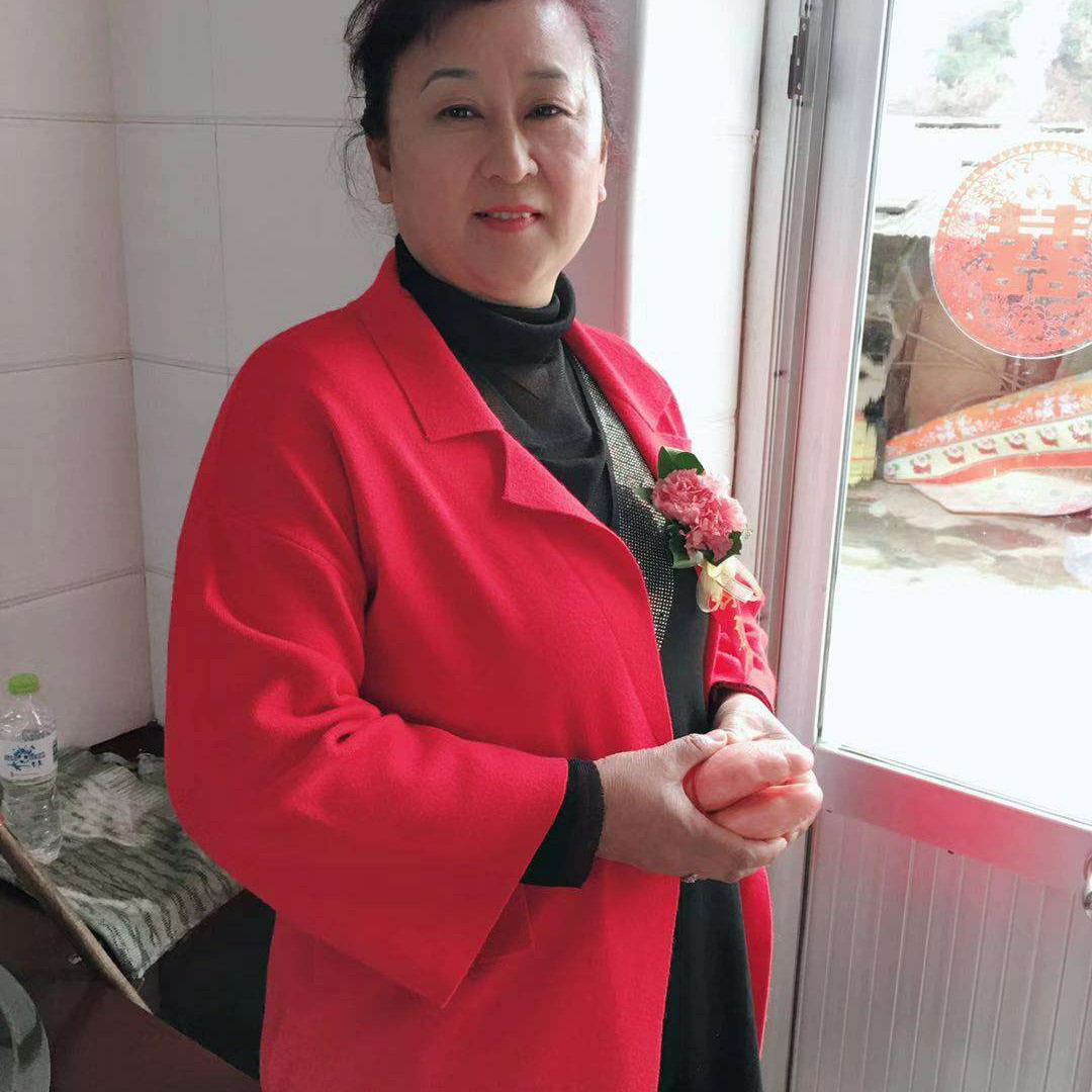 粗犷停止醉月张灵的照片