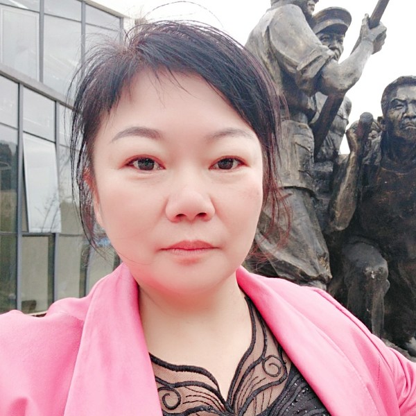 贤惠爱恋陌颜的照片