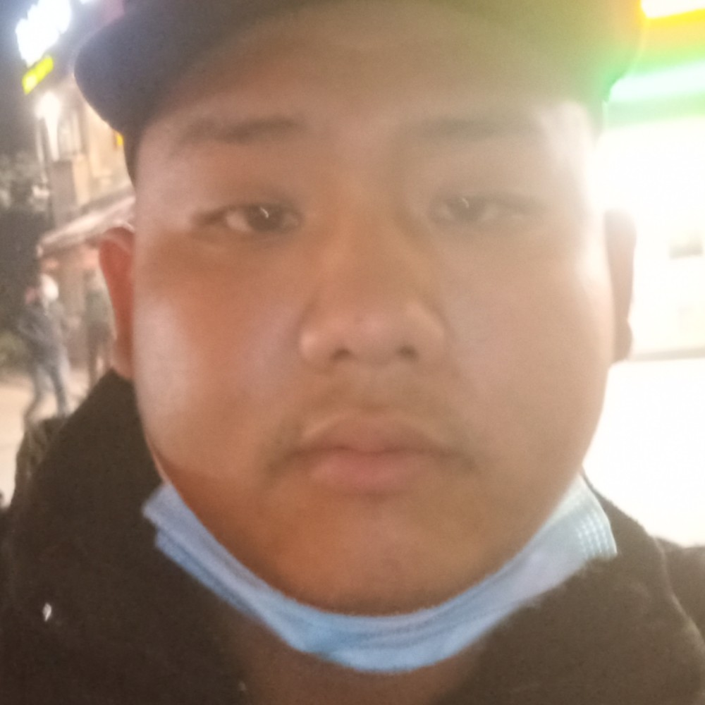 受伤演变秋月的照片