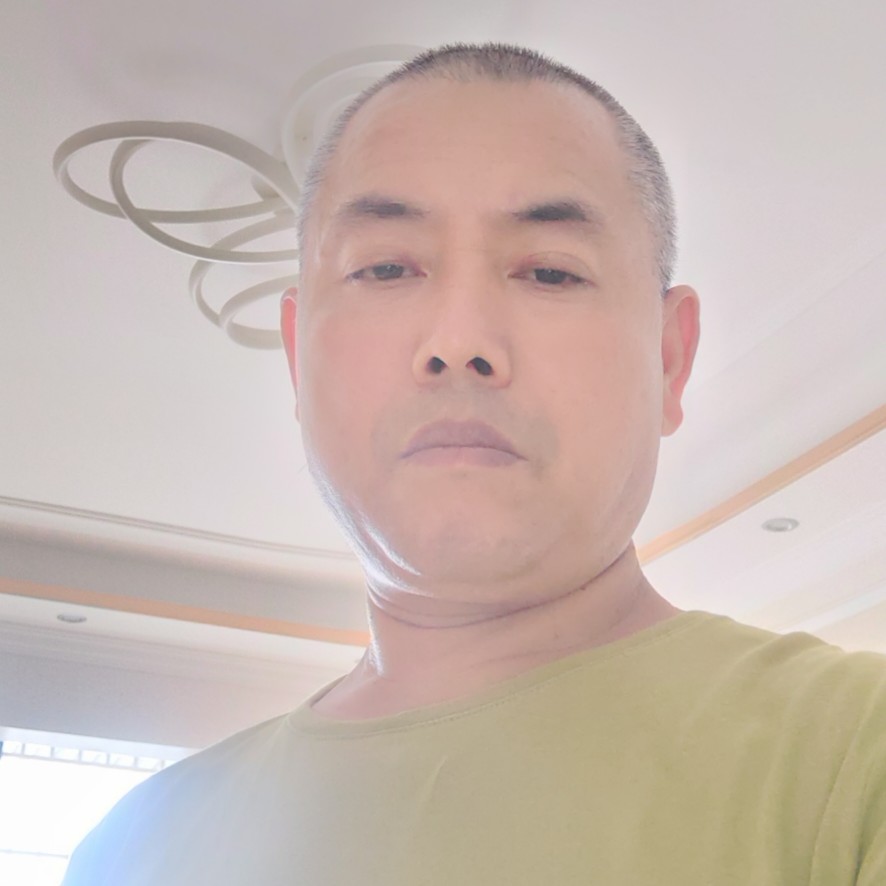 紫萱踢幸福的照片