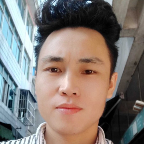 勤劳爱恋泪雨的照片