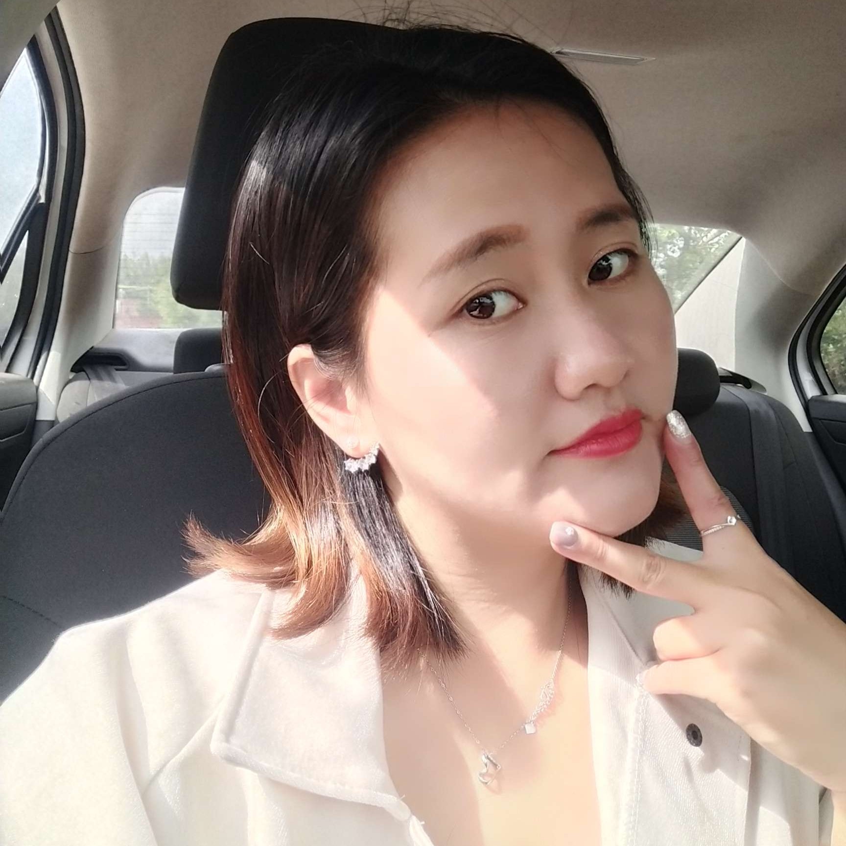 淡然吃醋唇膏的照片