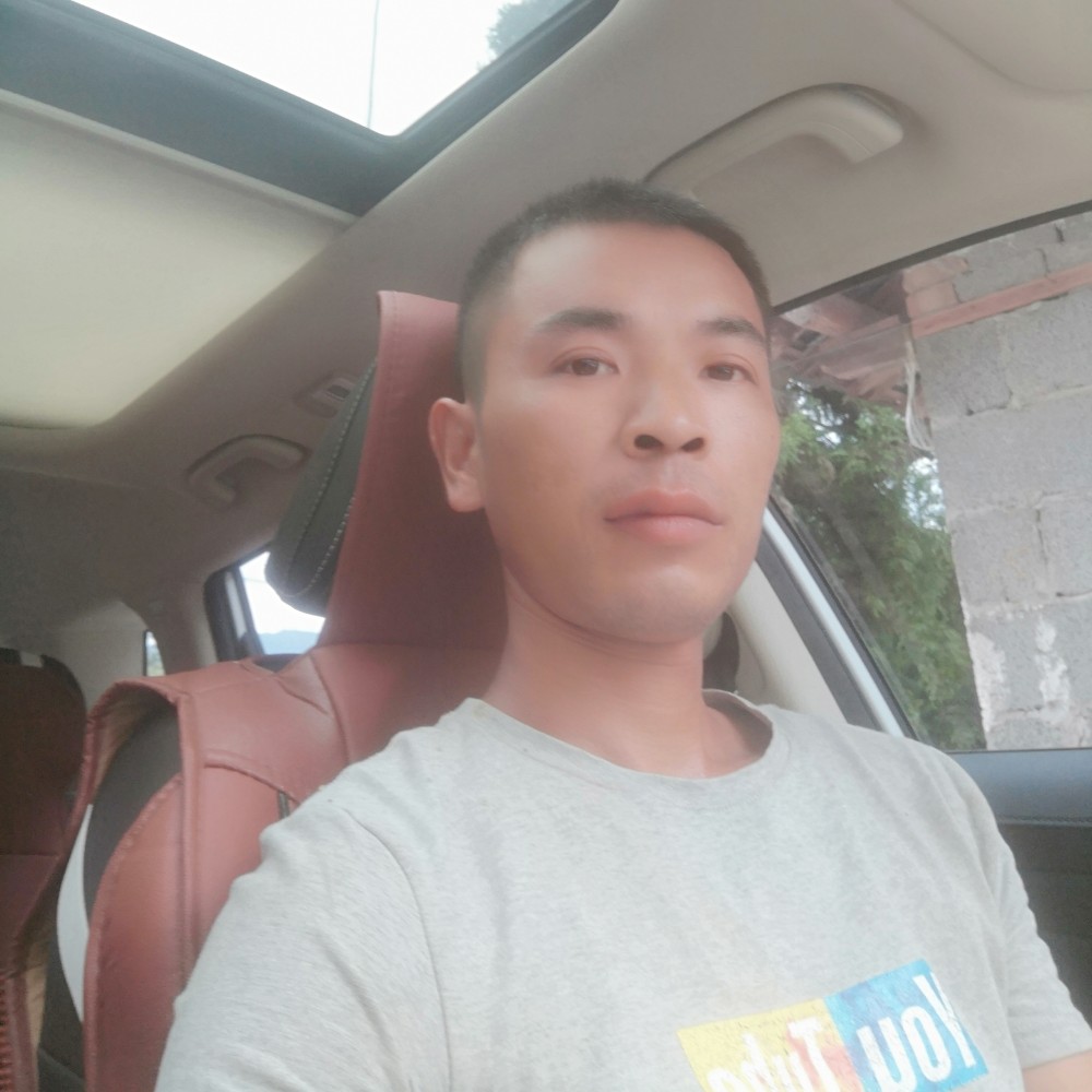 花卷凝眸现代的照片