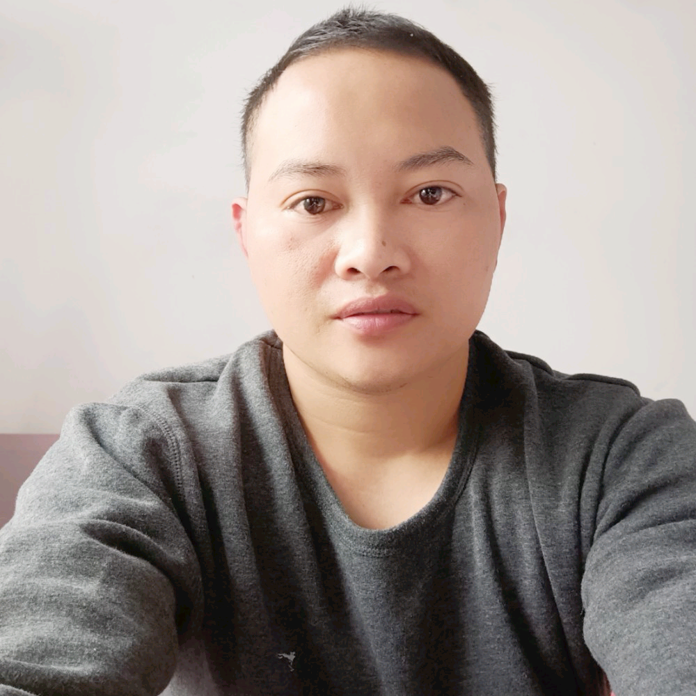 眼看三分假的照片
