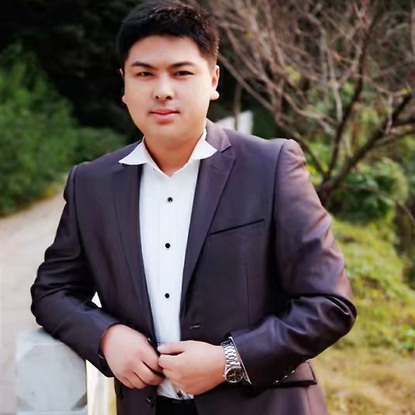 秋叶落人间的照片