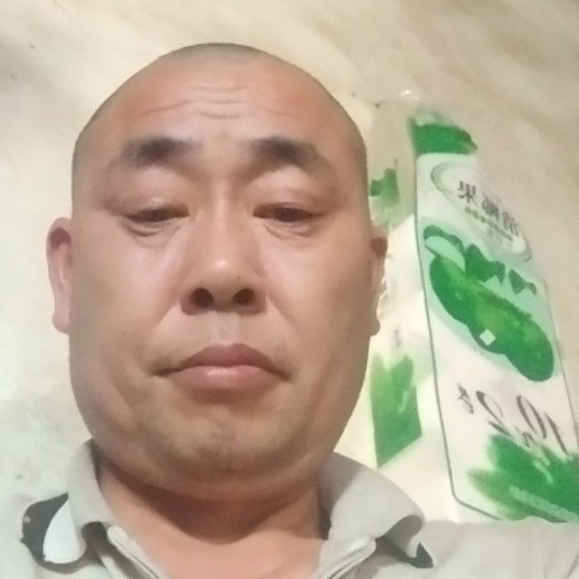 秋颜谦让的照片