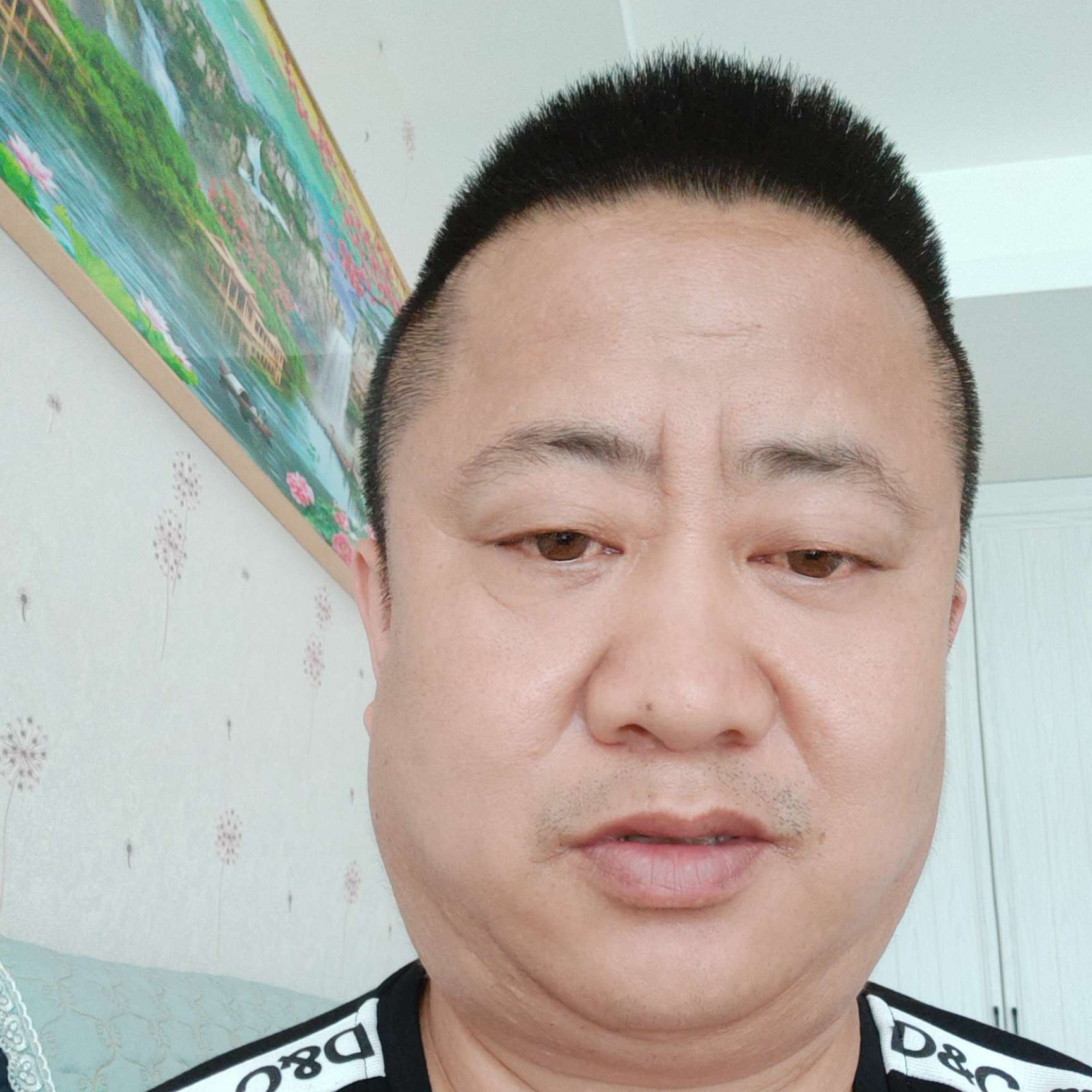 书本泪了开心的照片