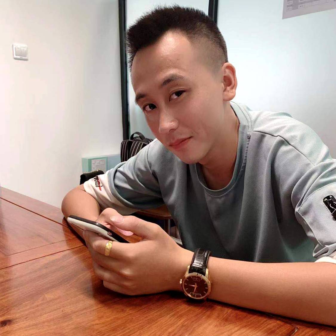找个深圳女朋友的照片
