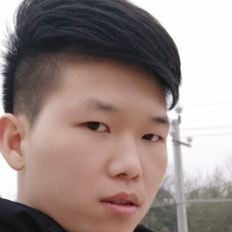 路灯迎落寂的照片