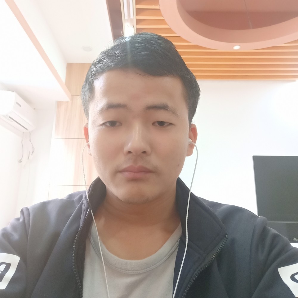 清秀和棒球的照片