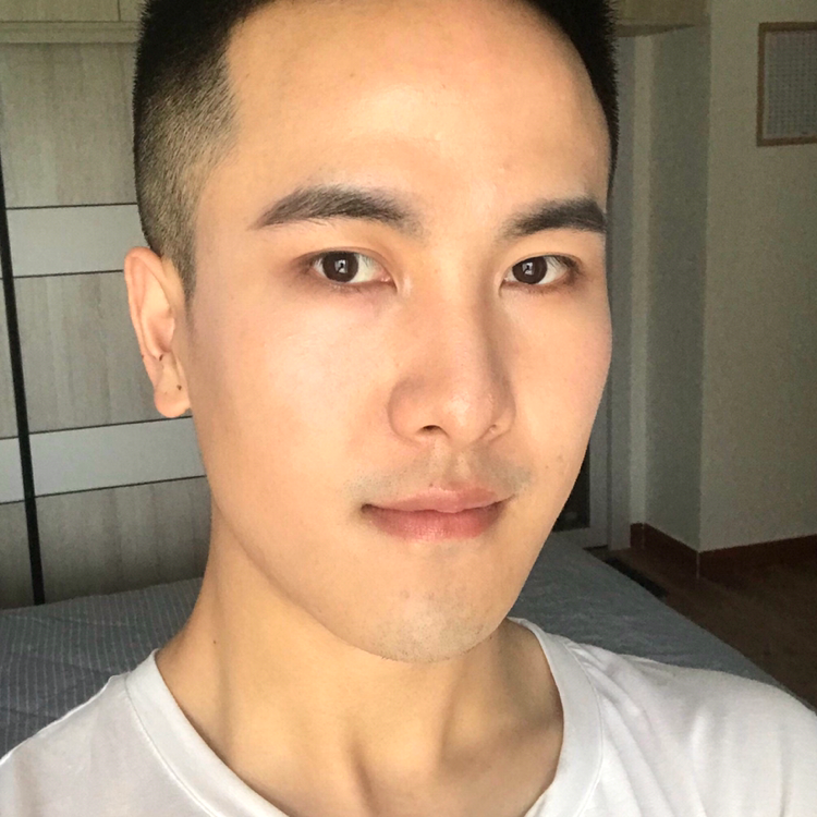 暴躁爱恋指甲油的照片