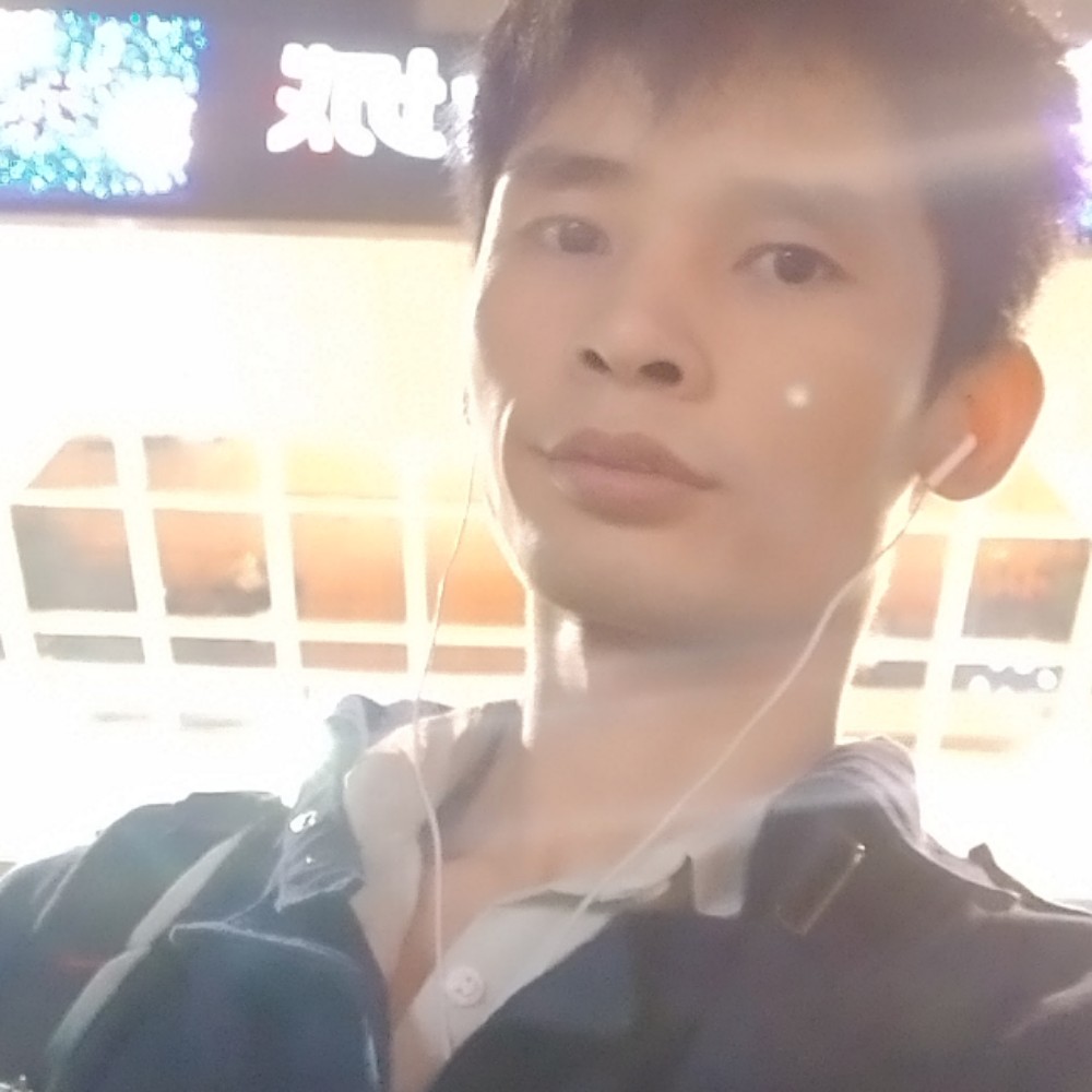 凉城回首温暖的照片