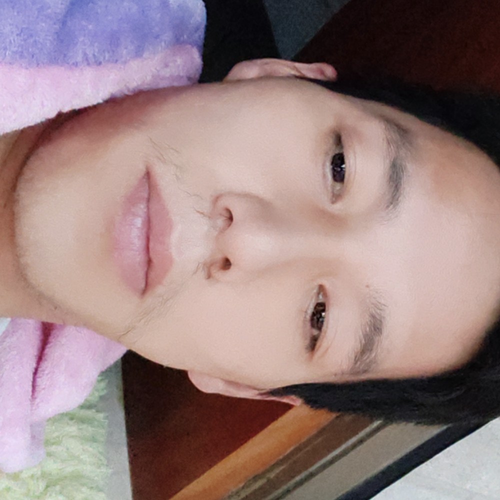 干净向白羊的照片