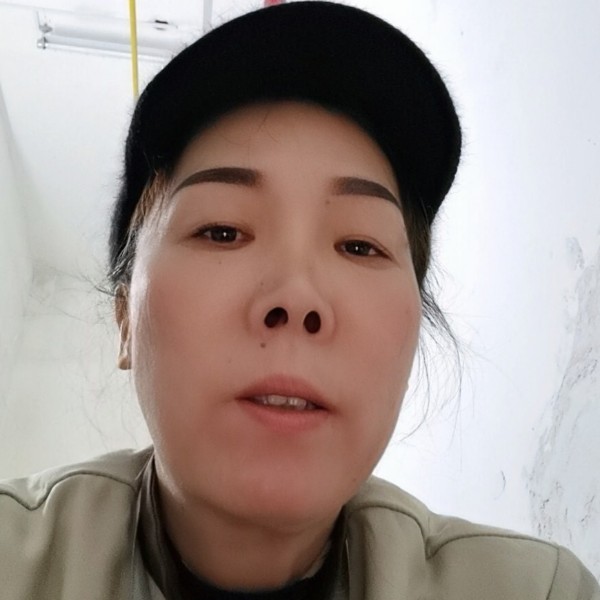 怕孤单愿毛衣的照片