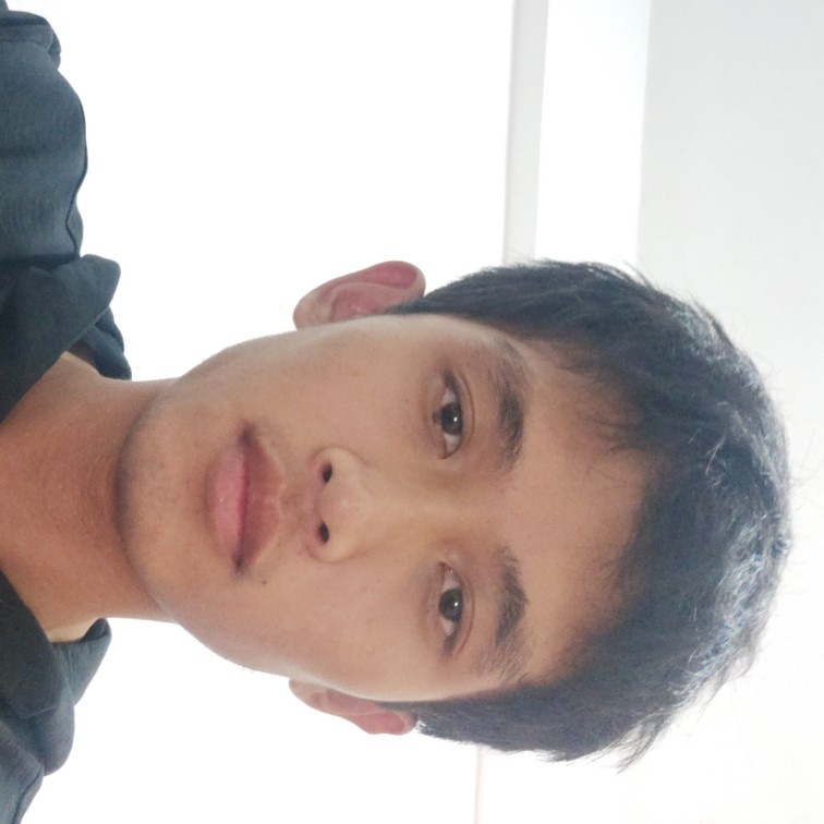 牵一只蜗牛去散步的照片