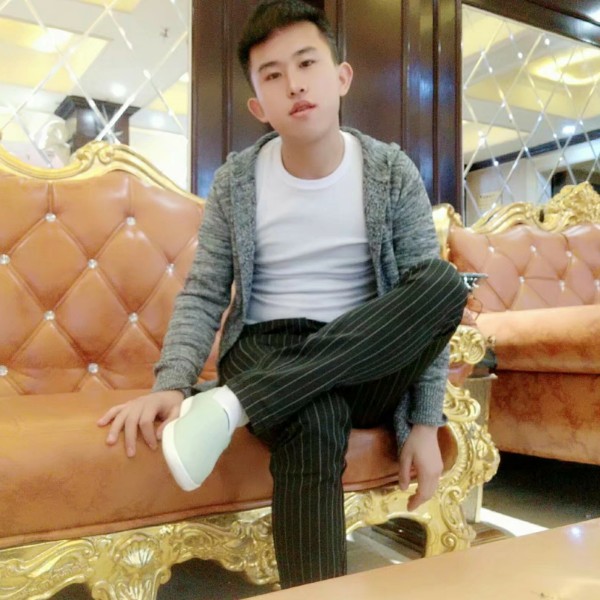 小爱而已的照片
