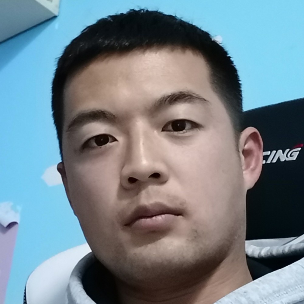 辛巴小哥哥的照片