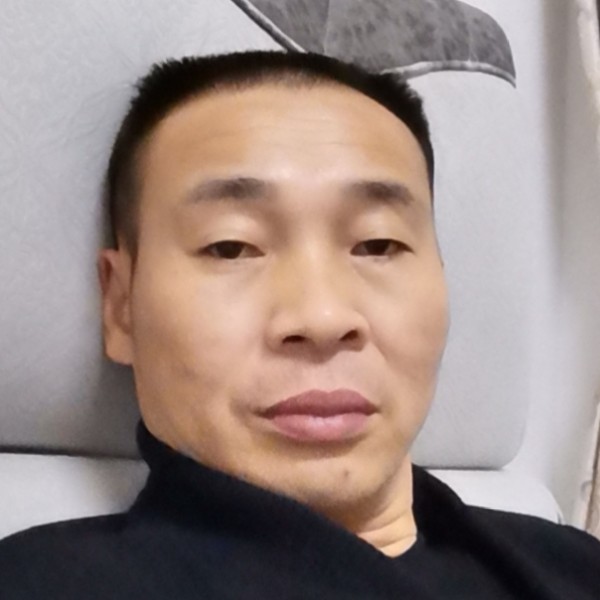 墨镜大力的照片