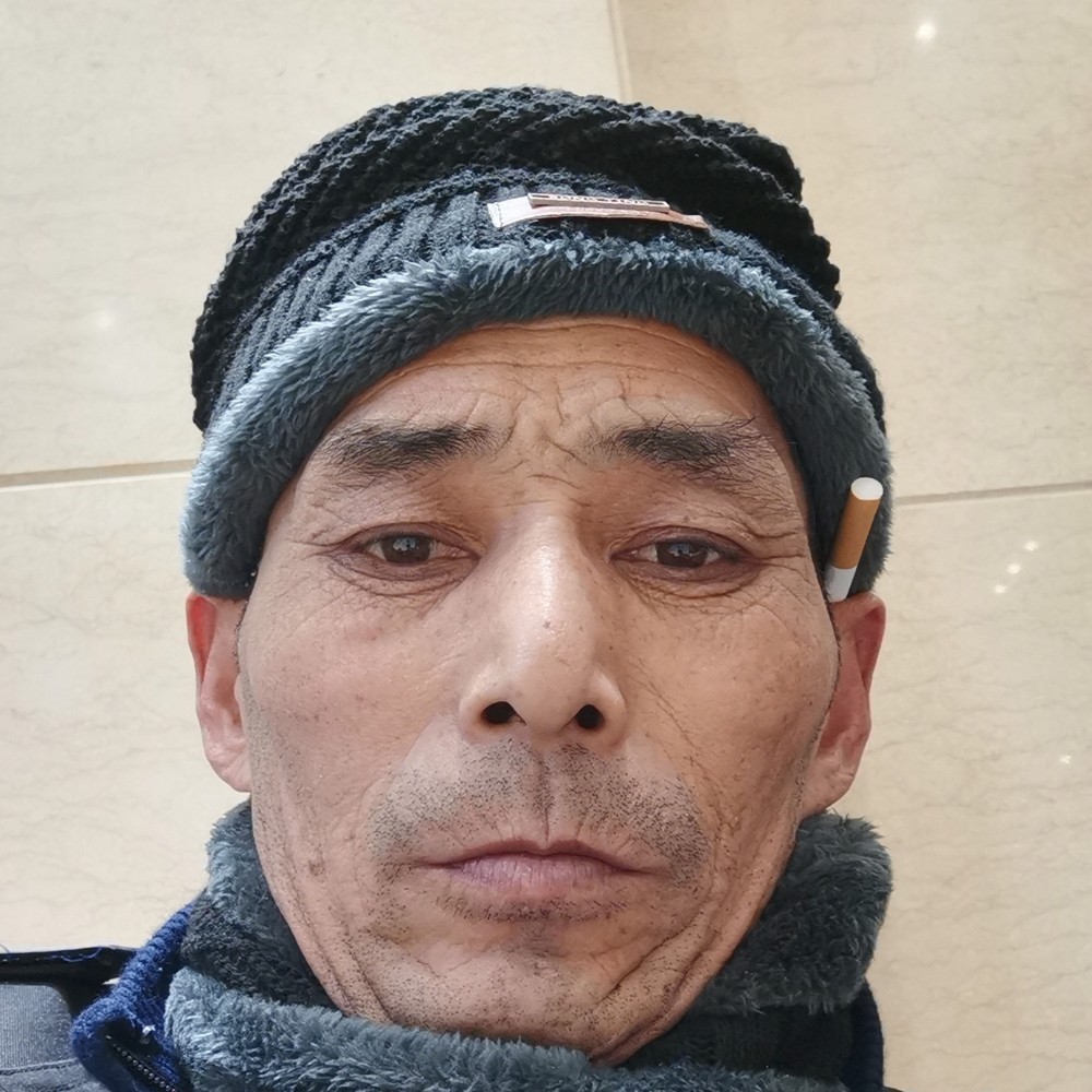 奇迹留胡子的照片