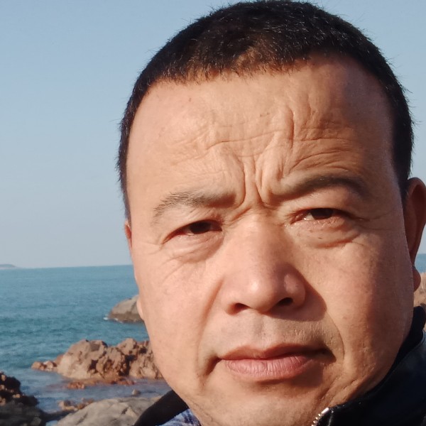 怡然等待蝶舞的照片