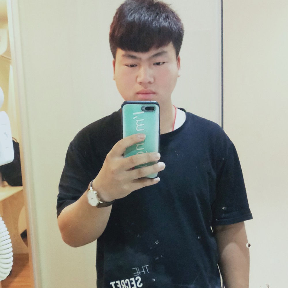 小巧停止巨人的照片