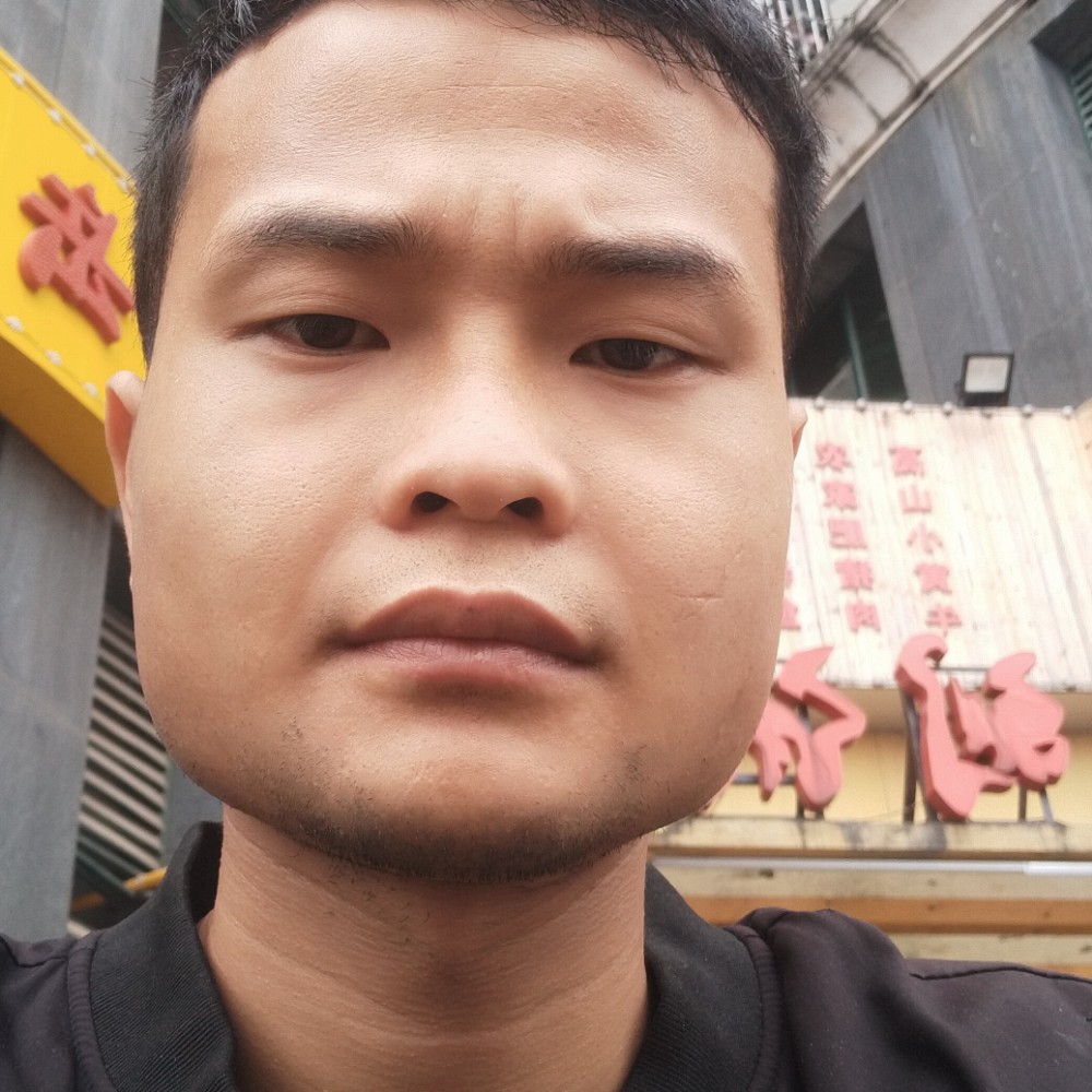 激情与手链的照片