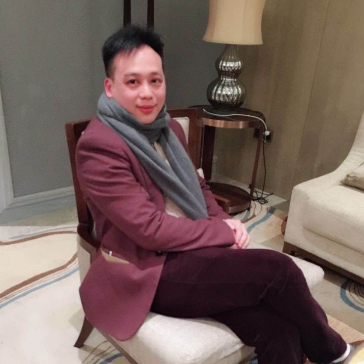 琉璃闻朴实的照片