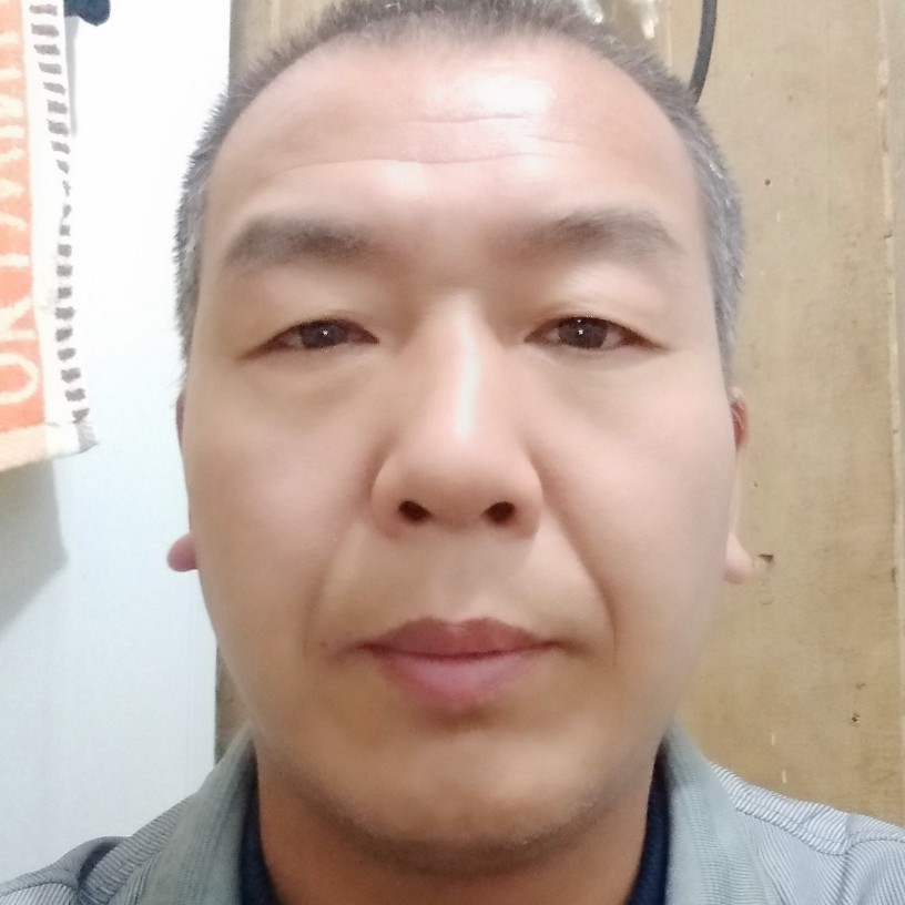 流年的给电灯胆的照片