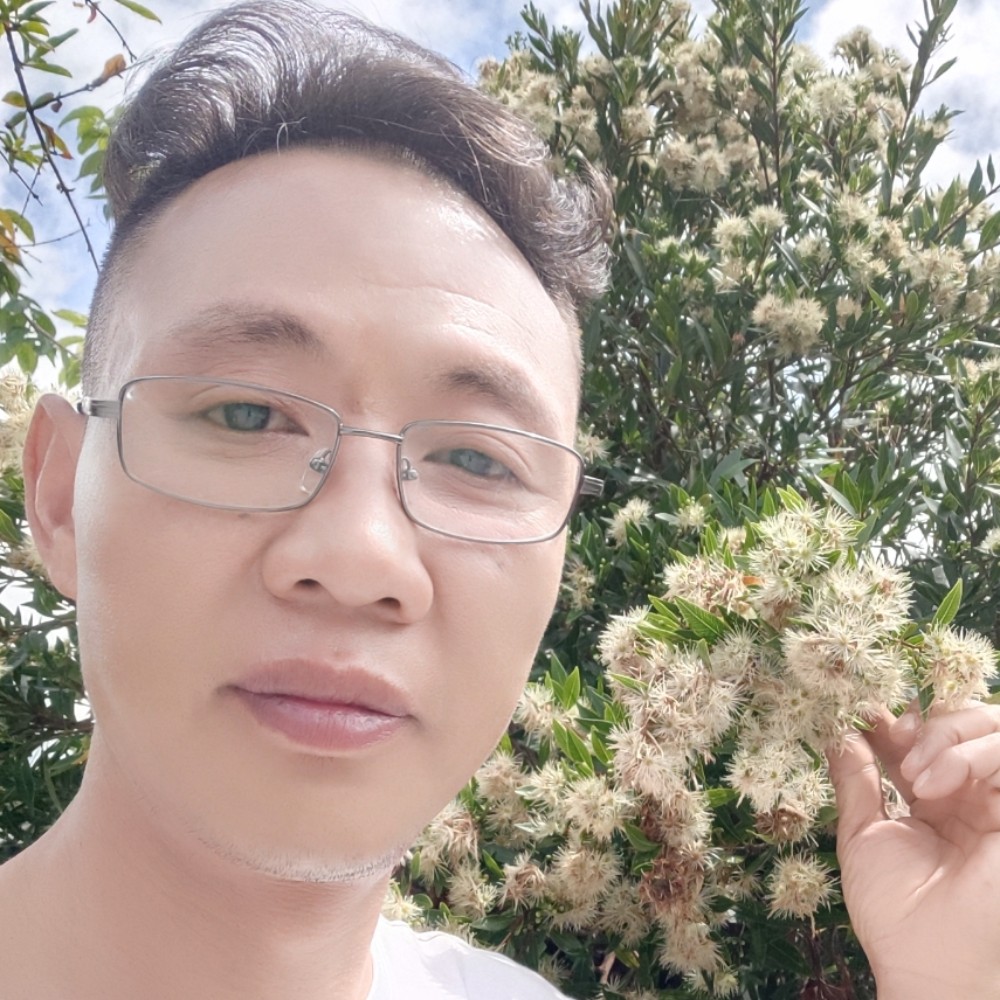 微笑停止手套的照片