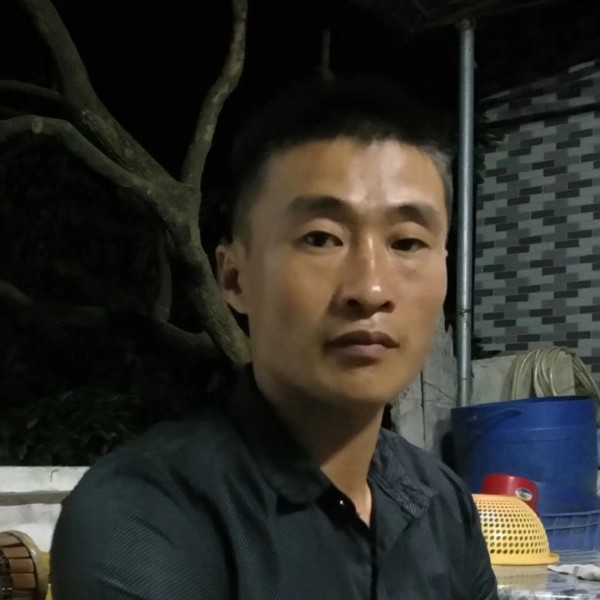 马达腿的照片