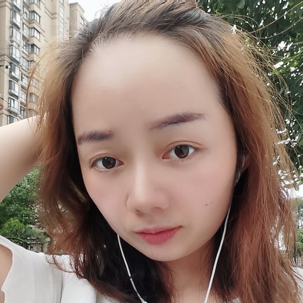 毛衣方无私的照片