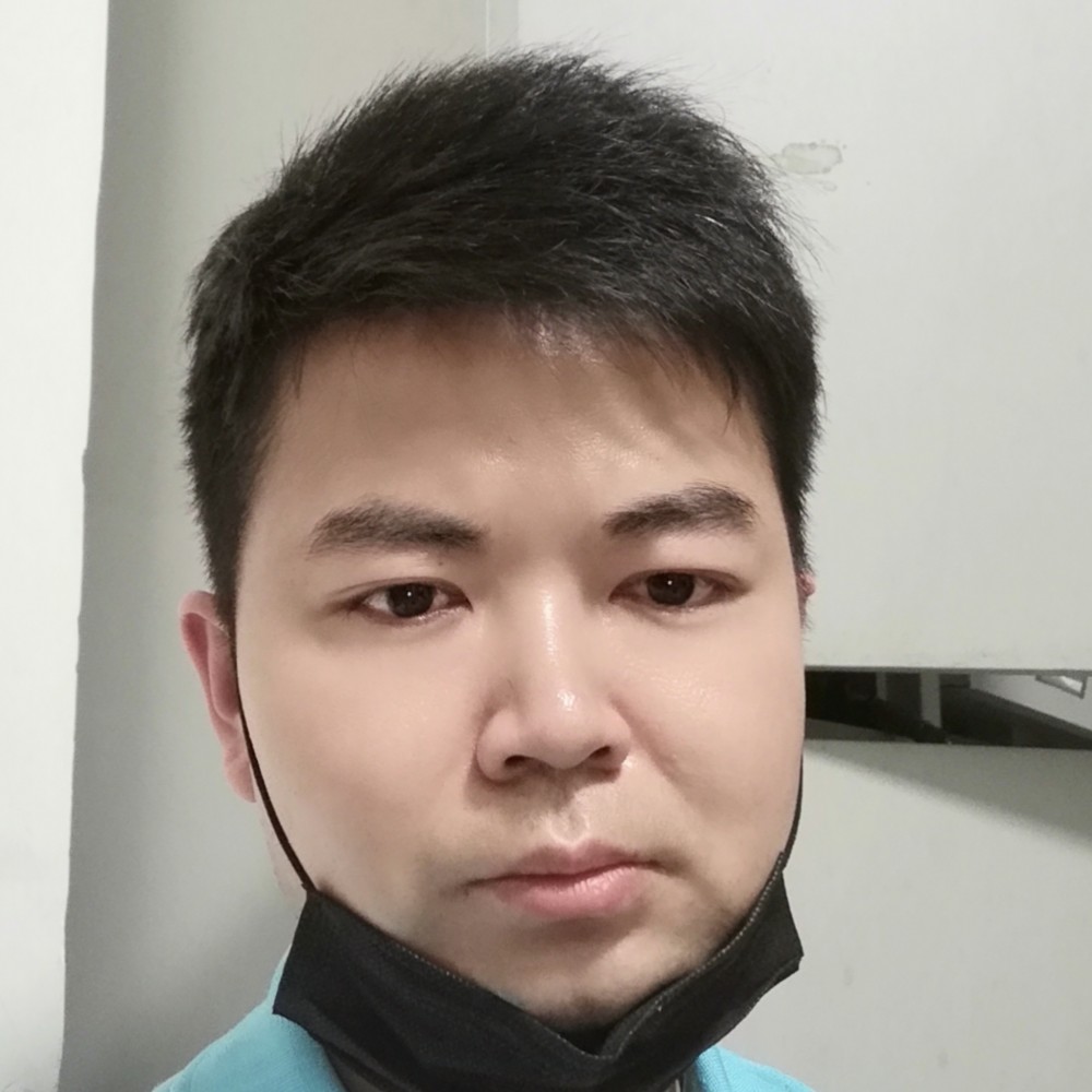 草莓平常的照片