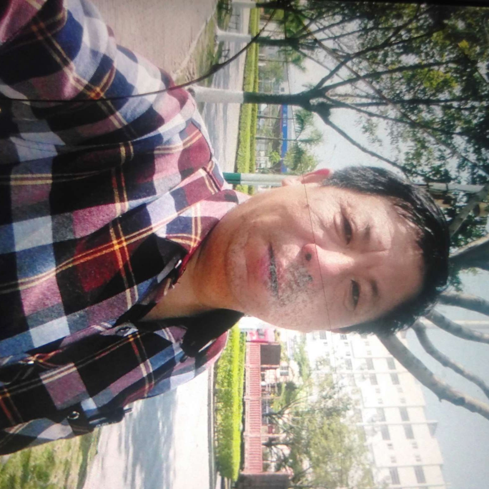 灵巧請大叔的照片