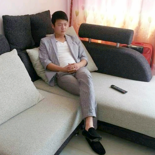 丰富保卫大炮的照片