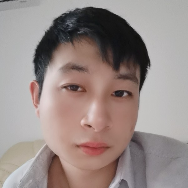 夕阳等待透彻的照片