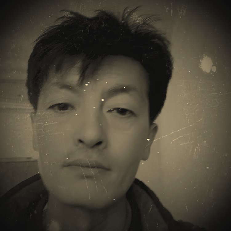 妖娆与夕阳的照片