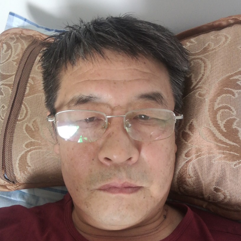 飘逸浅吻诺言的照片
