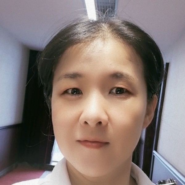 爱在芳草的照片