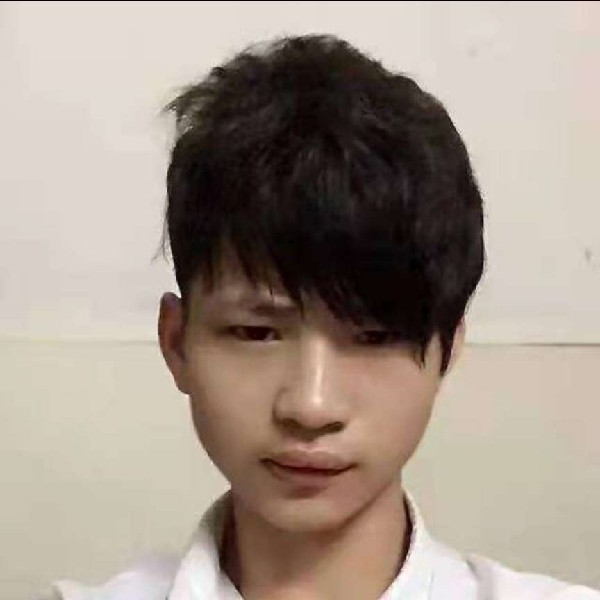 妩媚方暖光的照片