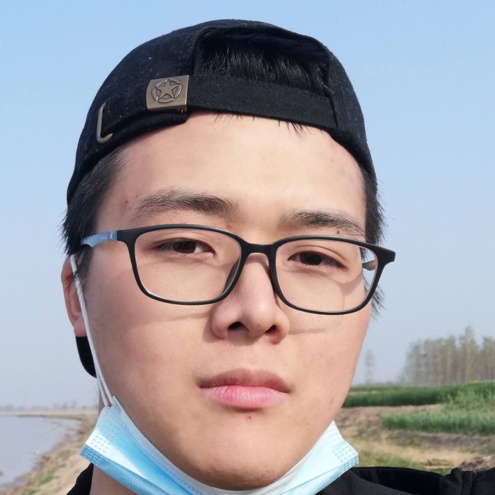 路灯那威武的照片