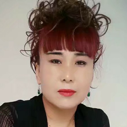 清曲美满的照片