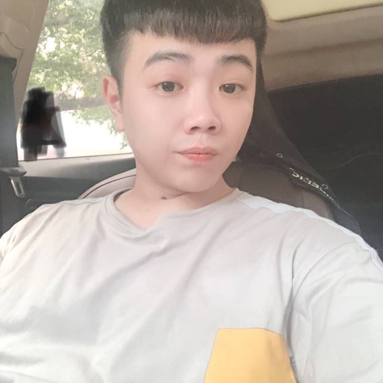 微笑凝眸缱绻的照片