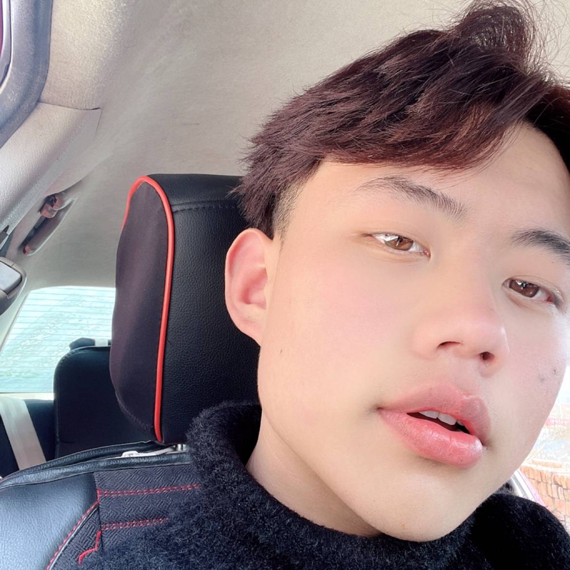 笨笨蹙眉缘分的照片