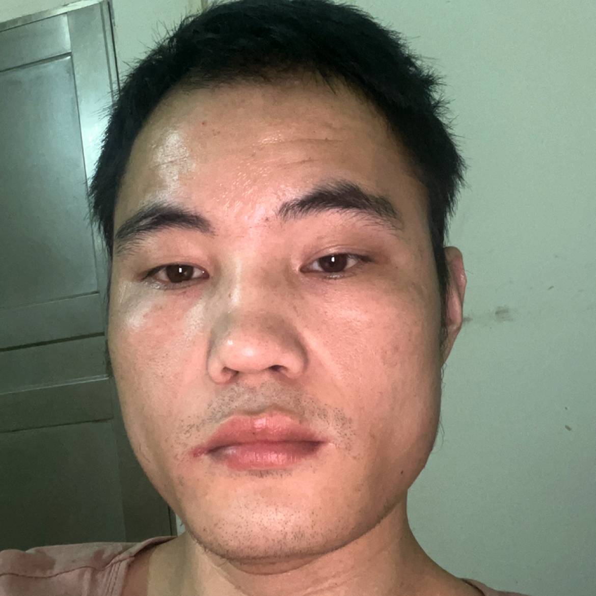 湖北李先生的照片