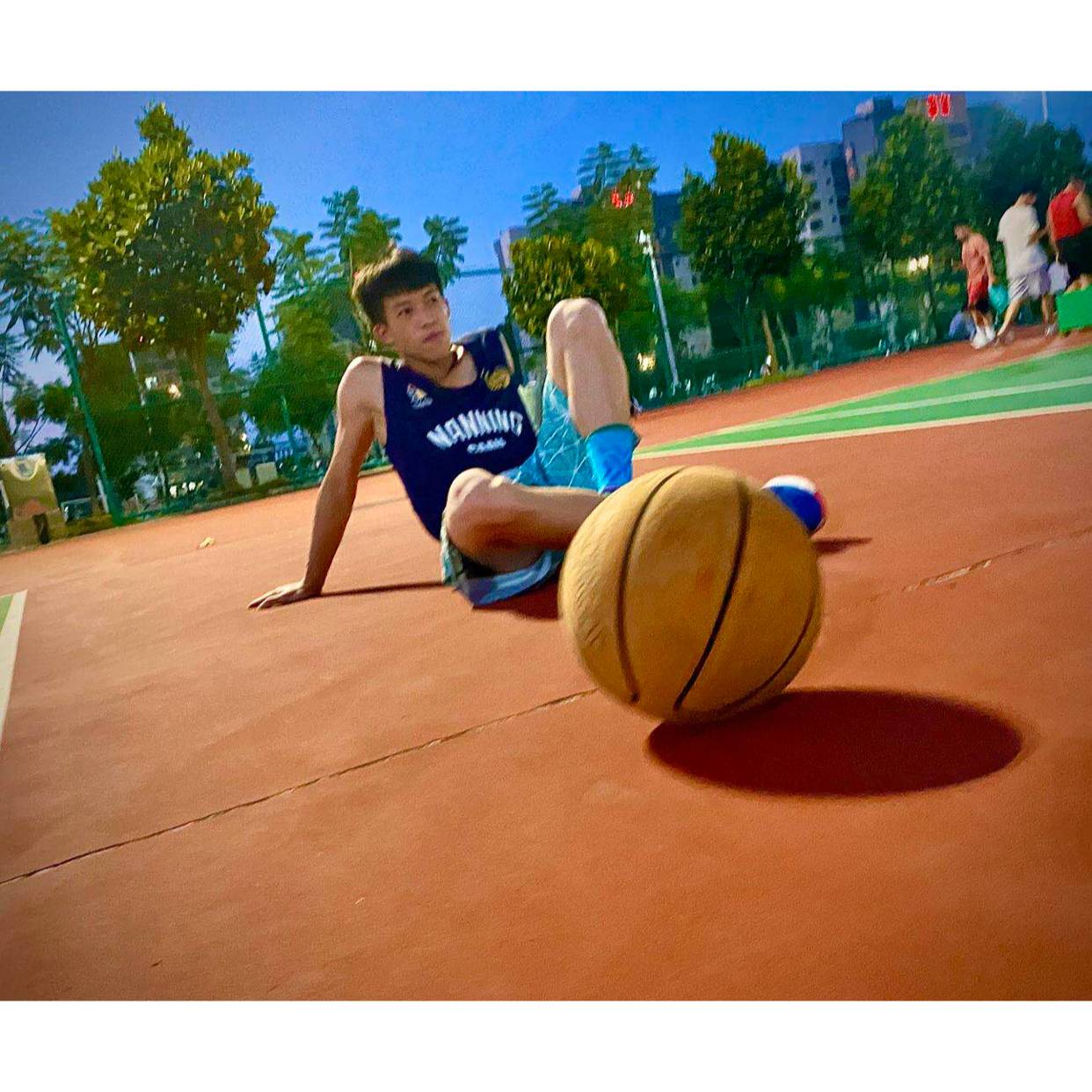 欣喜放弃暖光的照片