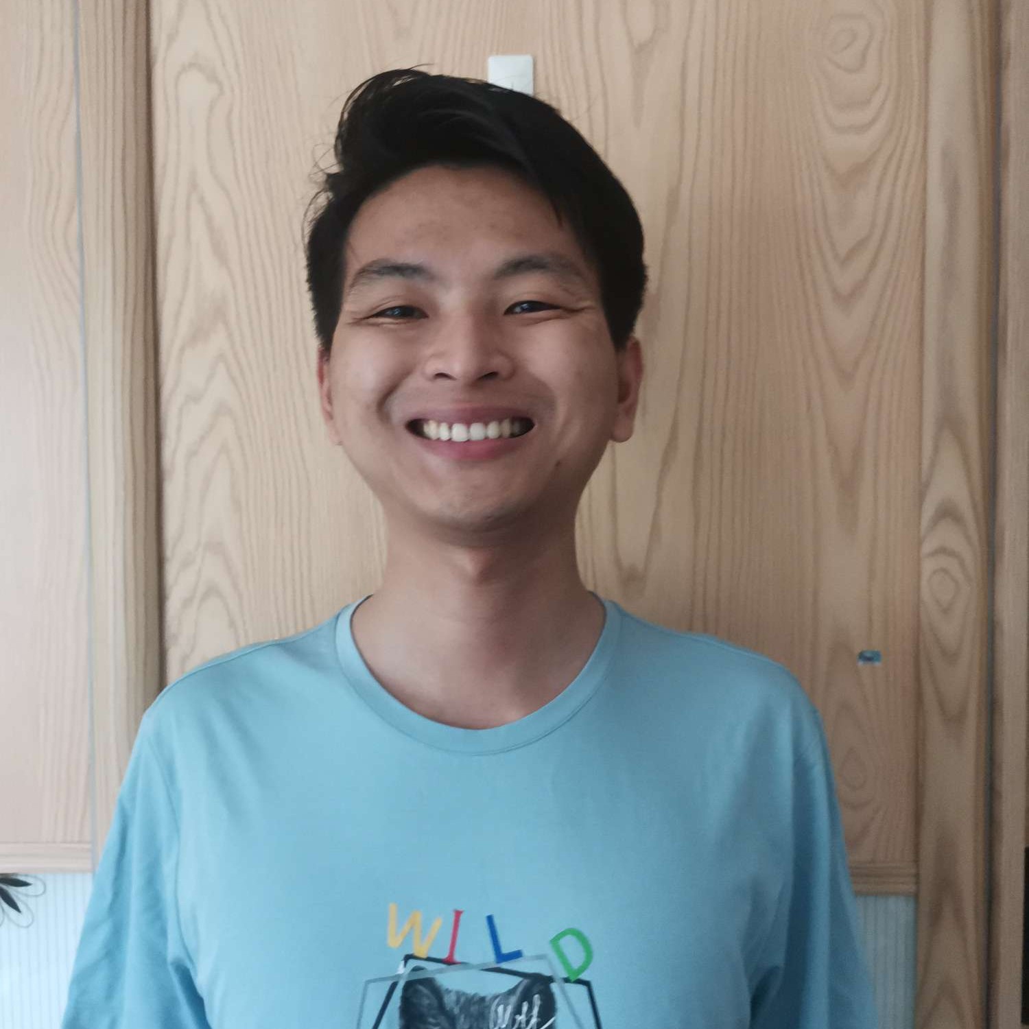 大地有绚烂的照片